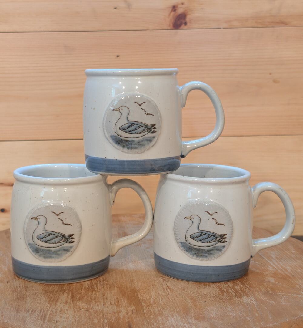 Set of 3 Vintage Otagiri Seagull Stoneware Mugs - Raised Relief - Japan 70s-80s